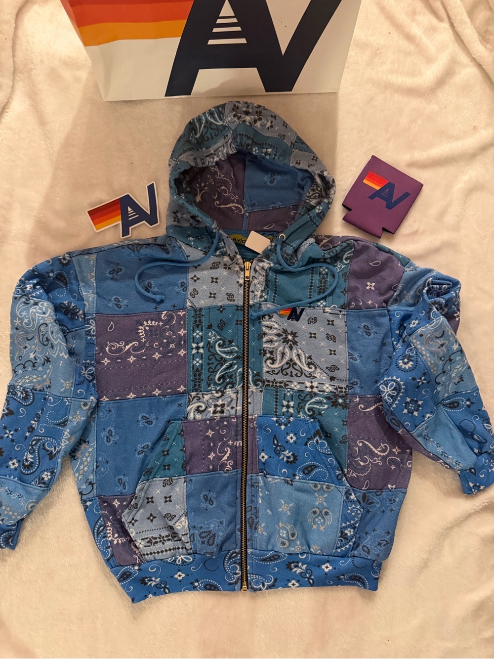 - NWT Aviator Nation Bandana Quilted Zip Hoodie Size Extra Small